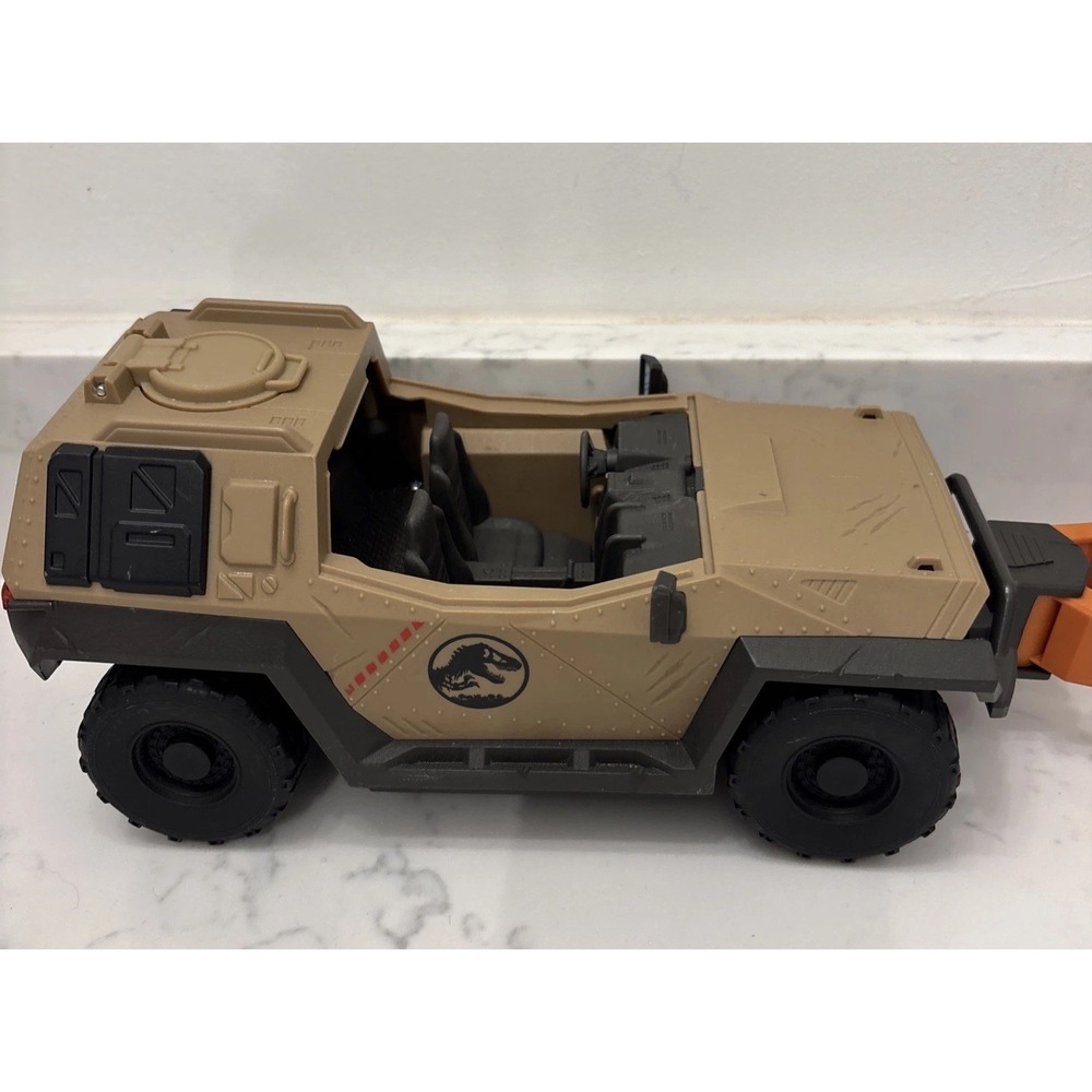 Jurassic World Mission‎ Mayhem Truck As Is Missing Some Parts Dated 2023